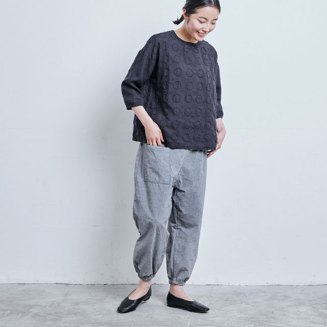 【WEB限定】シャンブレー生地のもんぺパンツ