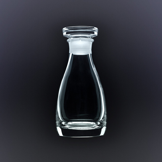 THE 醤油差し CLEAR 桐箱入り　80ml