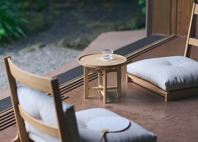 佇まいのよい小さな家具