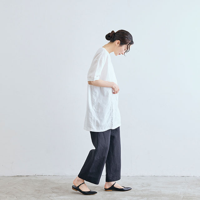 刺繍の半袖チュニック　丸紋